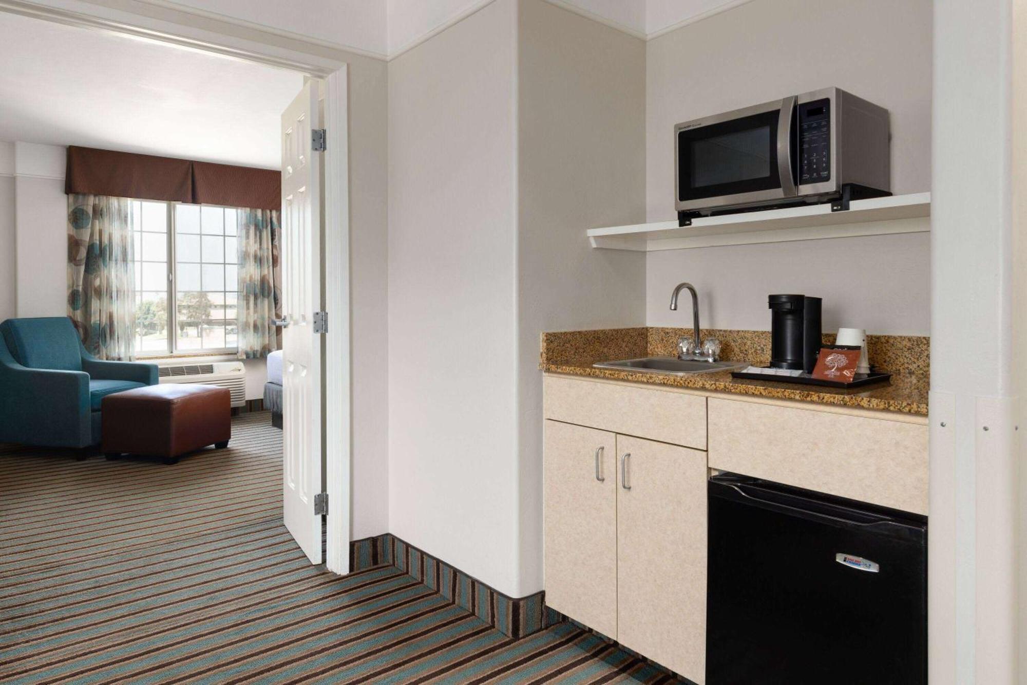 Hotel La Quinta By Wyndham Bakersfield North Exteriér fotografie