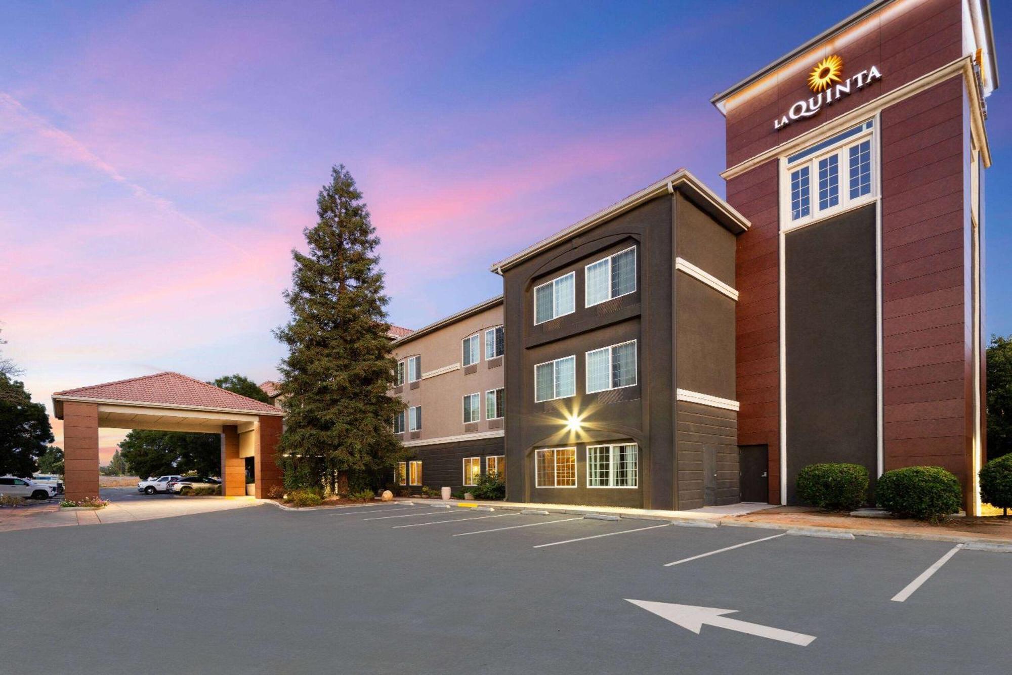 Hotel La Quinta By Wyndham Bakersfield North Exteriér fotografie